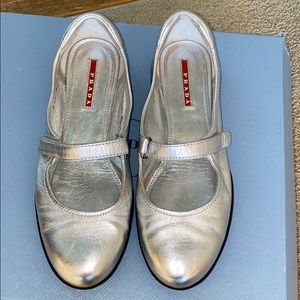 PRADA METALLIC SILVER BALLET FLATS- SIZE 38